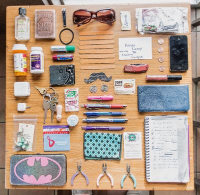 8 Weird Things You Find At The Bottom Of Your Purse